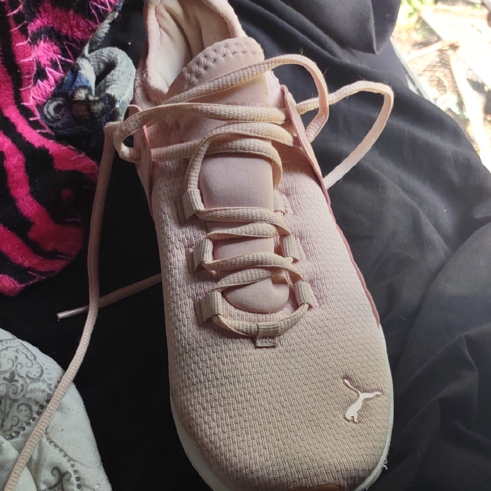 Puma Women's Blush Pink Sneakers